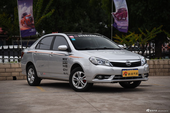 2015款比亚迪F3节能版1.5L手动豪华型