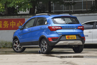 2015款北汽绅宝X25 1.5L自动精英型