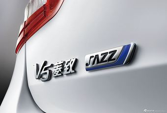 2015款V5菱致爵士版