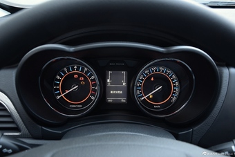 2016款北汽绅宝X55 1.5L手动标准版