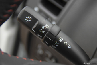 2016款CS35 1.6L自动尊贵型国IV