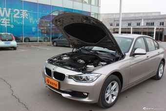 2015款宝马320i 超悦版时尚型图片