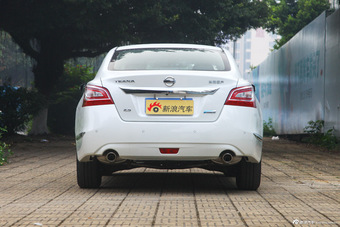 2015款天籁2.5L自动XL-NAVI Tech欧冠智享版