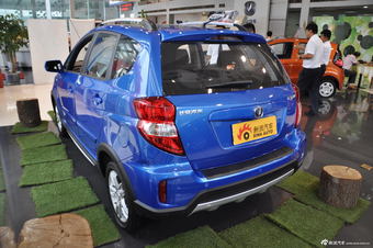 2014款长安CX20 1.4L手动天窗导航版