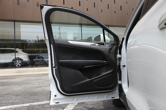 2014款林肯MKC 2.0T自动两驱尊雅版