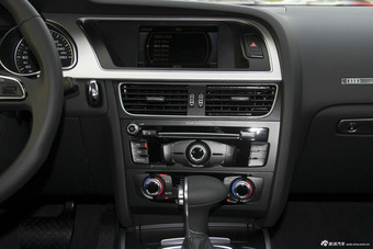 2016款奥迪A5 Sportback 2.0T自动45TFSI