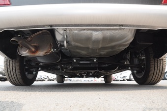 2015款凯越1.5L手动尊享版