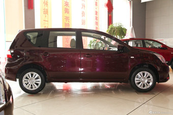 2013款骊威1.6XE CVT舒适版