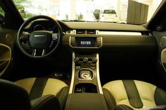 2011款揽胜极光2.0T