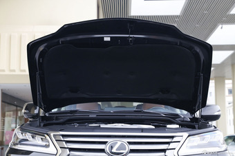 2016款雷克萨斯LX570 5.7L自动尊贵豪华版