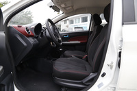 2015款奔奔1.4L手动豪华型国5