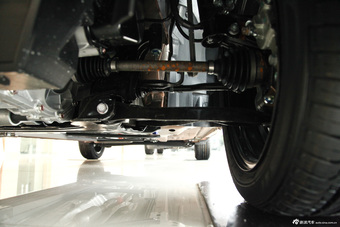 2013款嘉年华三厢1.5L手动风尚型