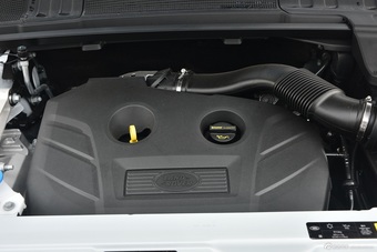 2016款揽胜极光2.0T自动SE智耀版