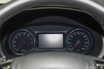 2016款比亚迪宋2.0TID自动旗舰型