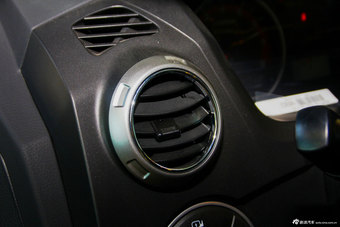 2014款新爱腾2.3L两驱自动舒适汽油版到店实拍