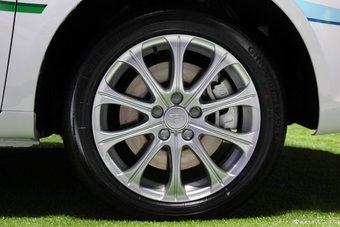 2015上海车展：吉利新帝豪电动车