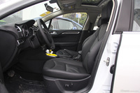 2013款雪铁龙C4L 1.6THP自动劲智版