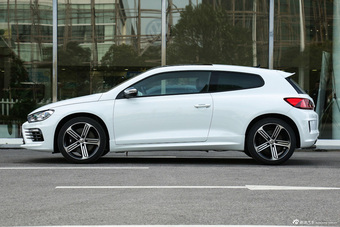 2015款尚酷R 2.0T自动