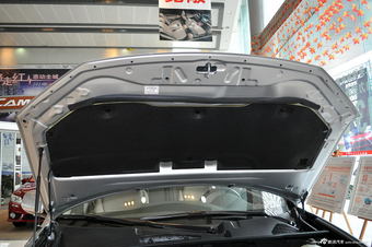 2012款汉兰达2.7L自动两驱精英版5座