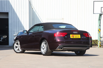 2016款改款奥迪A5 2.0T自动cabriolet 45TFSI进取型