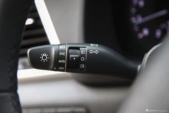 2015款全新途胜1.6T自动两驱领先型