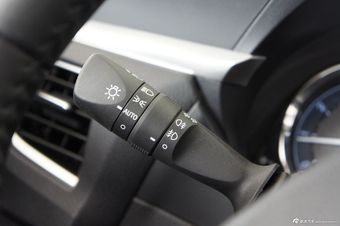 2014款卡罗拉1.6L手动