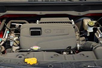 2016款长安CS15 1.5L手动豪华版