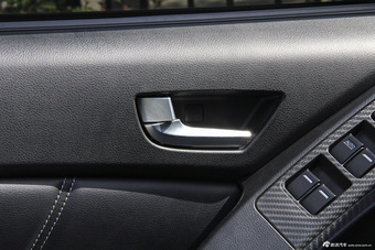 2015款优6 SUV 2.0T自动智尊型