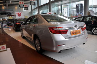 2013款凯美瑞2.5G舒适版