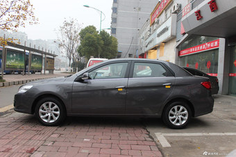 2013款东风风神S30 1.6L 手动尊雅型