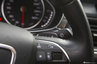 2014款奥迪A6L 2.0T自动TFSI舒适型