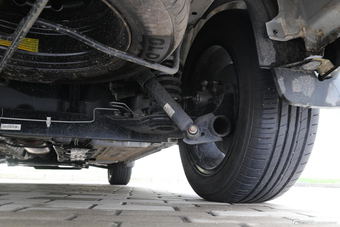 2016款风行SX6 1.6L自动尊享型