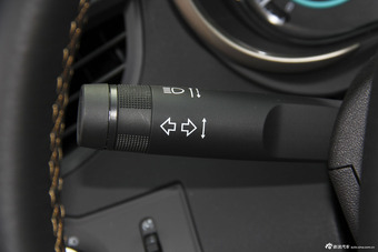 2013款君越2.4L SIDI自动精英舒适型