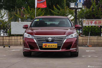2015款皇冠2.0T自动尊享版