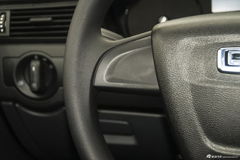 2016款观致3三厢1.6L手动致享型