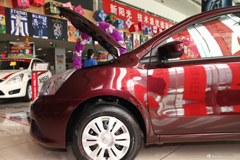 2013款骊威1.6XE CVT舒适版