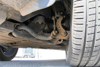 2014款奥迪Q7 35TFSI越野型