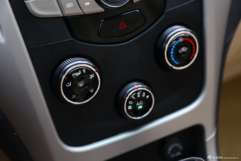 2014款F3 1.5L自动尊贵型