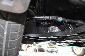 2013款佳乐2.0L自动标准版7座