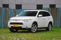 2014款欧蓝德 2.4L四驱豪华超值版5座