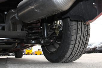 2014款众泰Z300 1.5L手动新视界豪华型