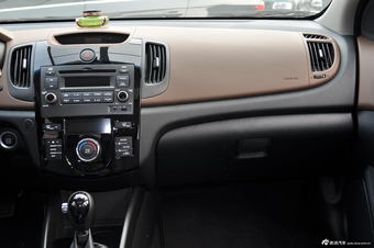 2014款福瑞迪 1.6L自动Premium