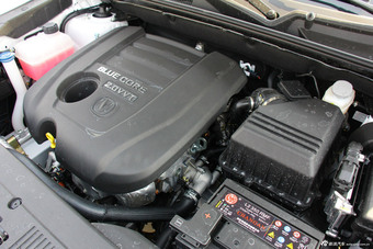 2014款长安CS75 2.0L手动豪华型到店实拍