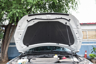 2016款海马M6 1.6L手动运动智能型