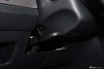 2013款朗行1.6L手动风尚型