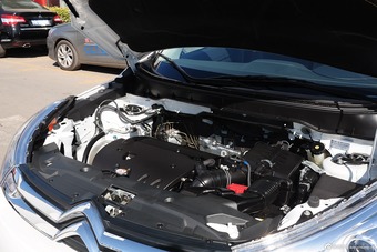 雪铁龙C4 Aircross 2 0L四驱豪华版