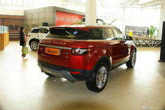 2011款揽胜极光2.0T