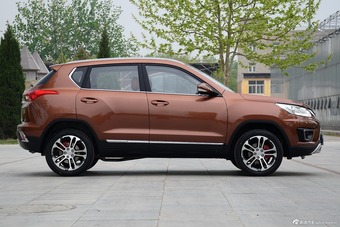 2016款北汽绅宝X35 1.5L自动尊贵版