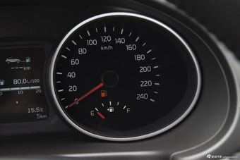 2015款智跑 2.0L手动两驱GLS