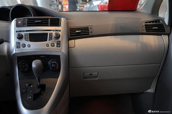 2014款逸致180G CVT舒适版